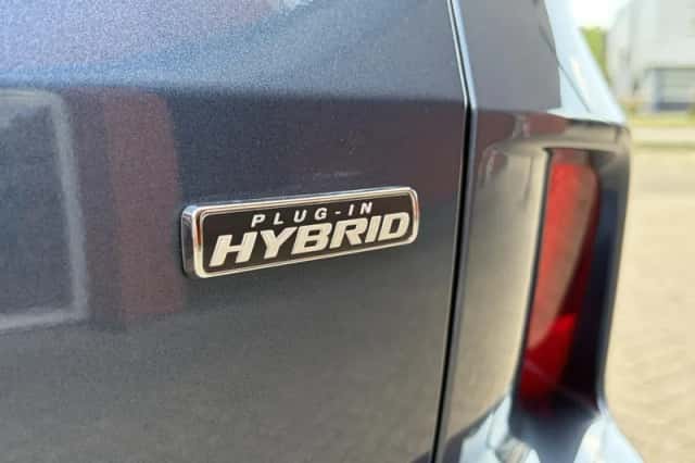 Ford Kuga (2021) thumbnail 15