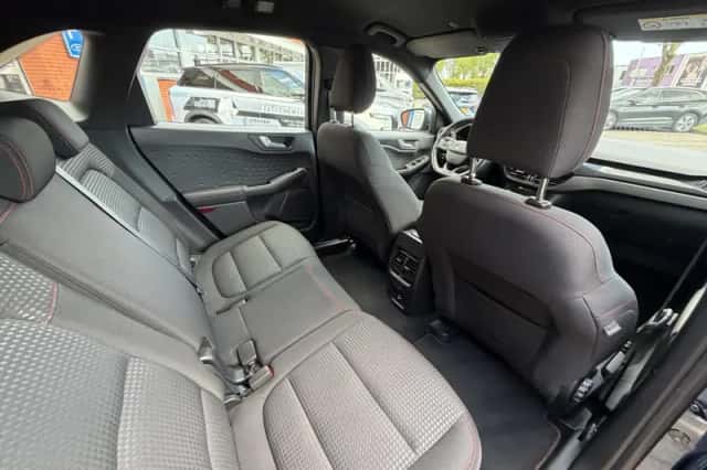 Ford Kuga (2021) thumbnail 16