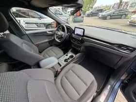 Ford Kuga (2021) thumbnail 19
