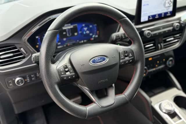 Ford Kuga (2021) thumbnail 20