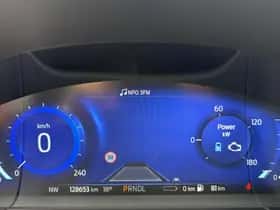 Ford Kuga (2021) thumbnail 31