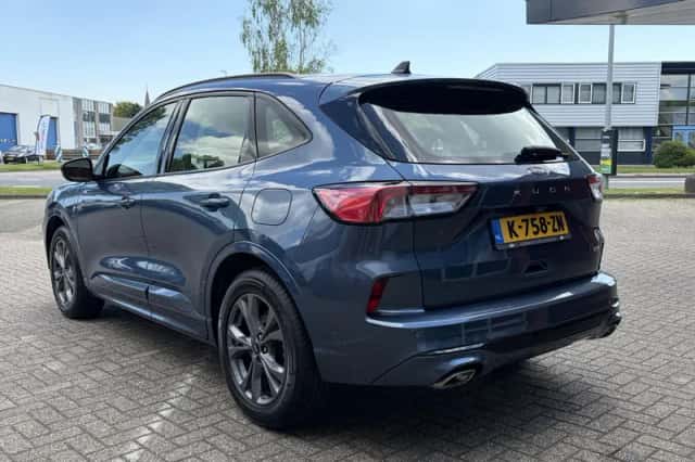 Ford Kuga (2021) thumbnail 6
