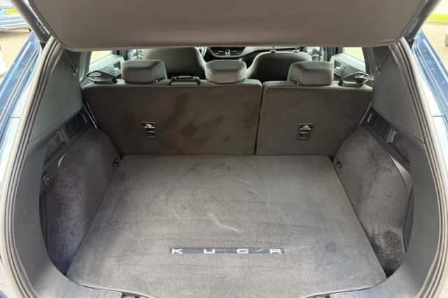 Ford Kuga (2021) thumbnail 8