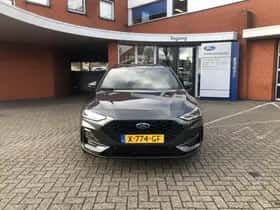 Ford Focus (2023) thumbnail 2