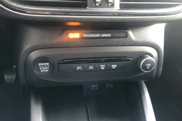 Ford Focus (2023) thumbnail 19