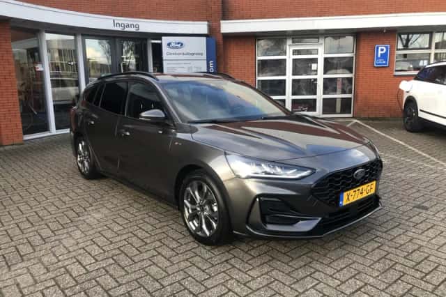 Ford Focus (2023) thumbnail 9