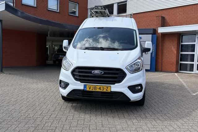 Ford Transit Custom (2021) thumbnail 2