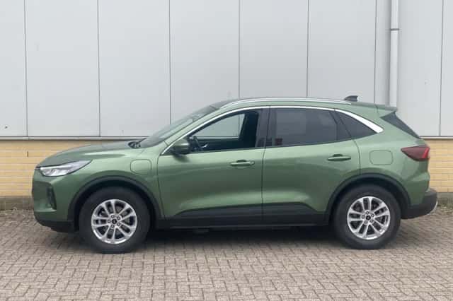 Ford Kuga (2025) thumbnail 5