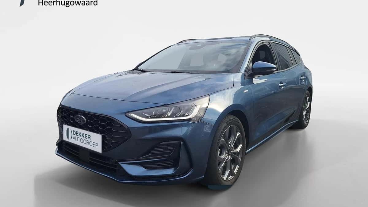 Ford Focus (2023) — foto 1