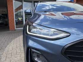 Ford Focus (2023) thumbnail 12