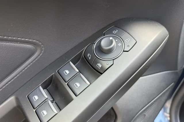 Ford Focus (2023) thumbnail 19