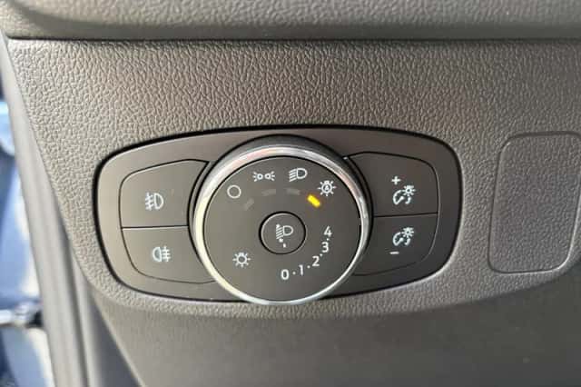 Ford Focus (2023) thumbnail 20