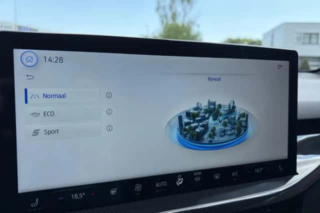 Ford Focus (2023) thumbnail 28