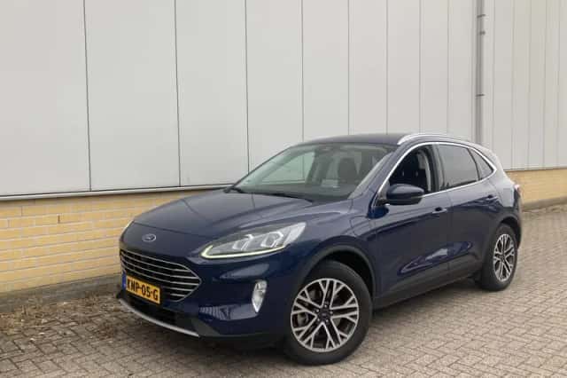 Ford Kuga (2020) thumbnail 4