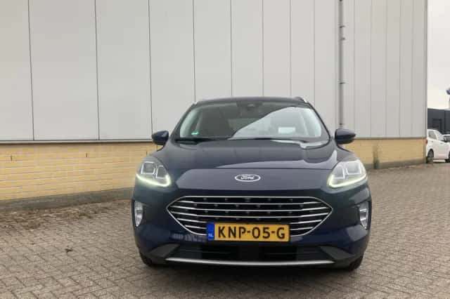 Ford Kuga (2020) thumbnail 6