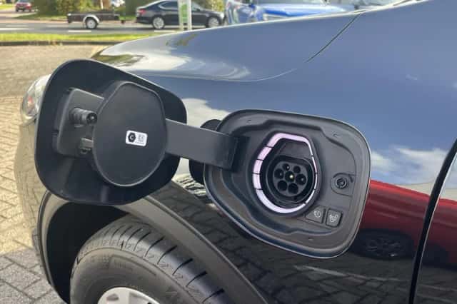 Ford Kuga (2022) thumbnail 12