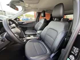 Ford Kuga (2022) thumbnail 15