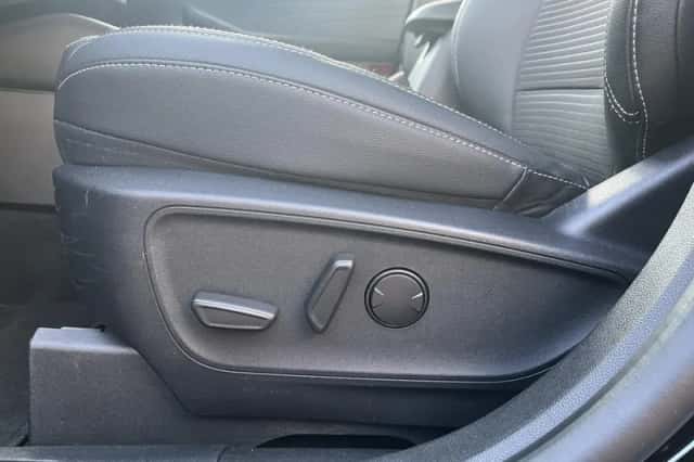 Ford Kuga (2022) thumbnail 16
