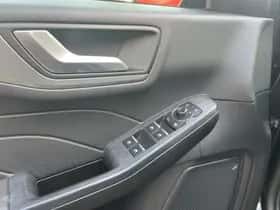 Ford Kuga (2022) thumbnail 17