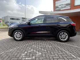 Ford Kuga (2022) thumbnail 3