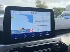 Ford Kuga (2022) thumbnail 26