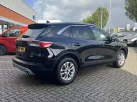 Ford Kuga (2022) thumbnail 9