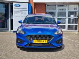 Ford Focus (2020) thumbnail 2