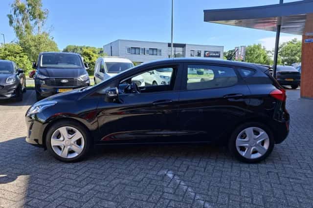 Ford Fiesta (2018) thumbnail 5
