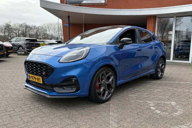 Ford Puma (2022) thumbnail 2