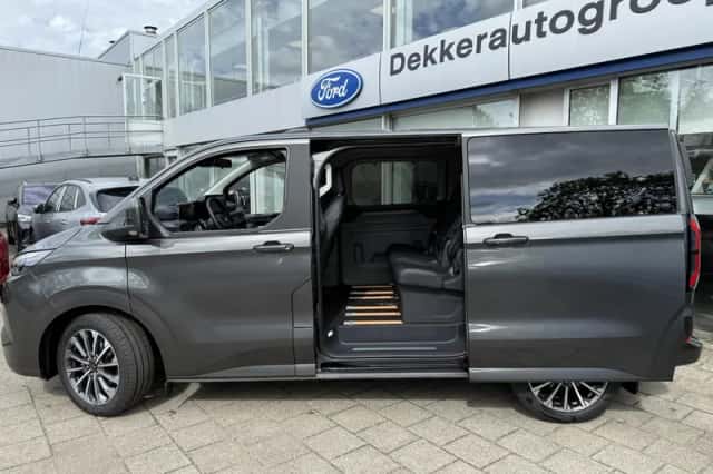Ford Transit Custom (2026) thumbnail 3