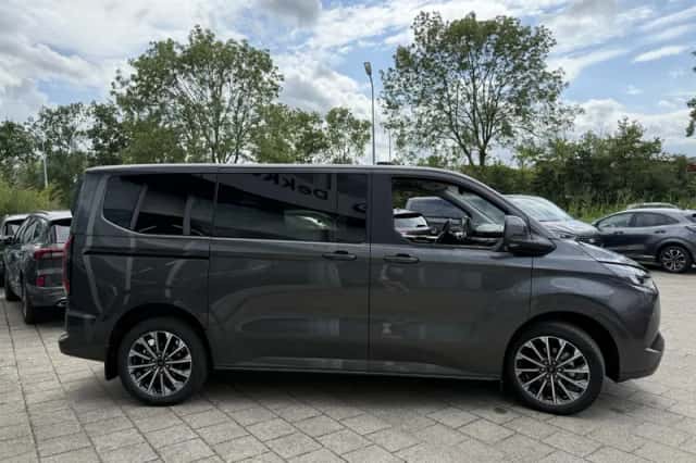Ford Transit Custom (2026) thumbnail 5