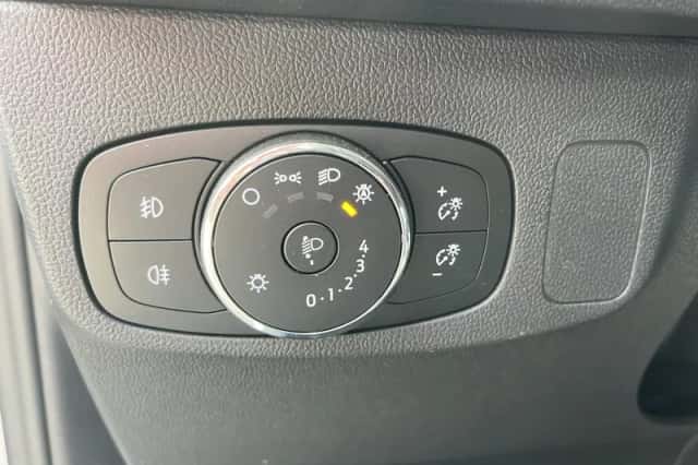 Ford Focus (2024) thumbnail 15