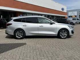 Ford Focus (2024) thumbnail 9