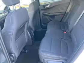 Ford Kuga (2022) thumbnail 13