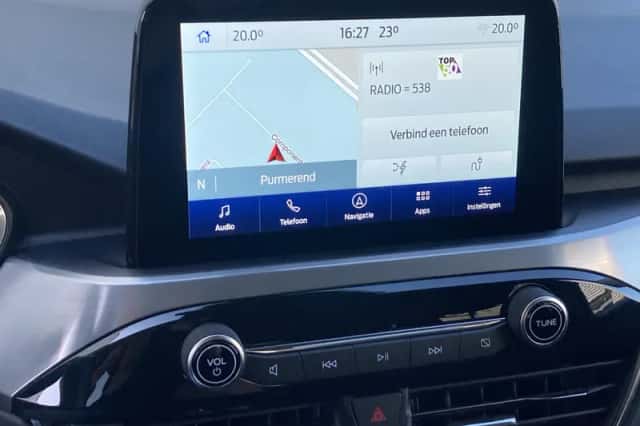 Ford Kuga (2022) thumbnail 18