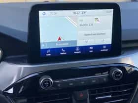 Ford Kuga (2022) thumbnail 18
