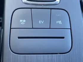 Ford Kuga (2022) thumbnail 20