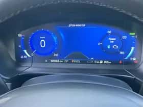 Ford Kuga (2022) thumbnail 21