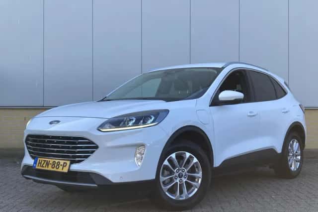 Ford Kuga (2022) thumbnail 7