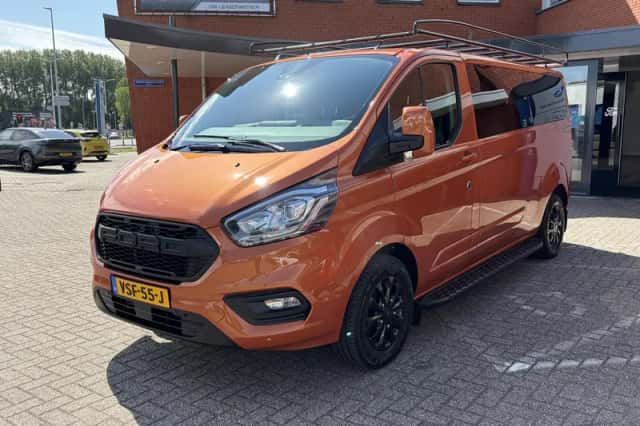 Ford Transit Custom (2022) thumbnail 3