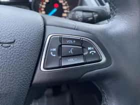 Ford Kuga (2019) thumbnail 18