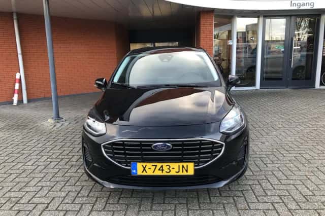 Ford Fiesta (2023) thumbnail 2