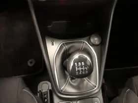 Ford Fiesta (2023) thumbnail 19