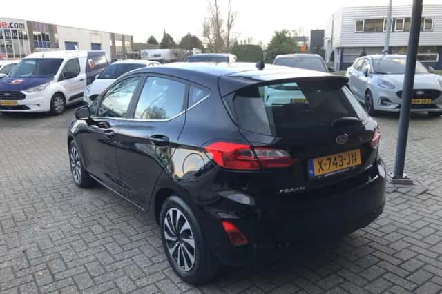 Ford Fiesta (2023) thumbnail 4