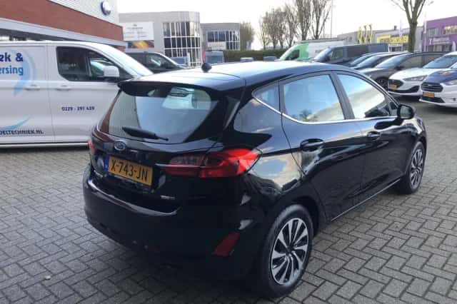Ford Fiesta (2023) thumbnail 6