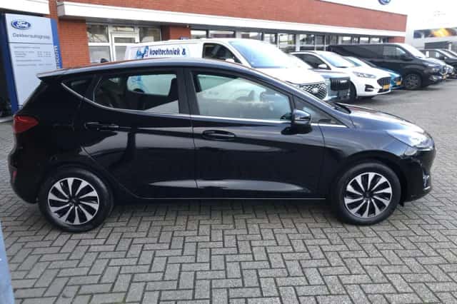 Ford Fiesta (2023) thumbnail 7