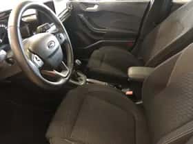 Ford Fiesta (2023) thumbnail 10