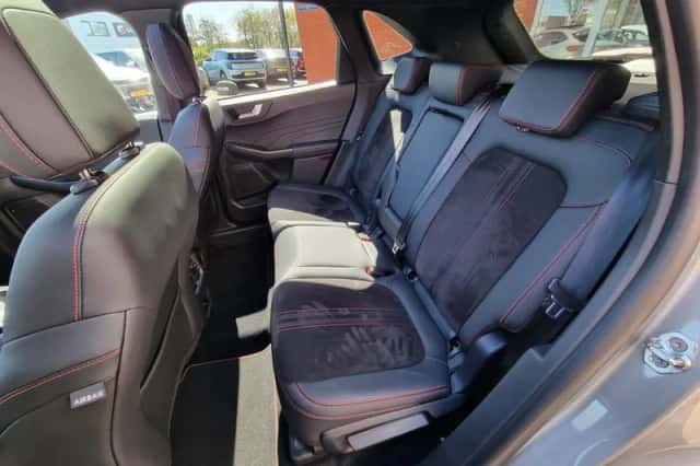 Ford Kuga (2025) thumbnail 13