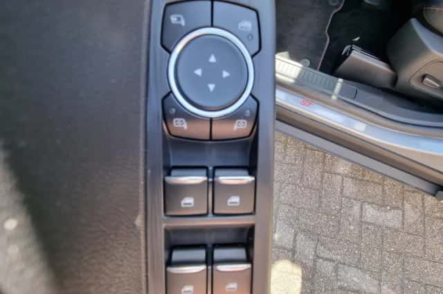 Ford Kuga (2025) thumbnail 19