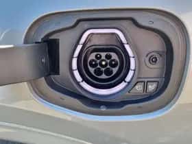 Ford Kuga (2025) thumbnail 28